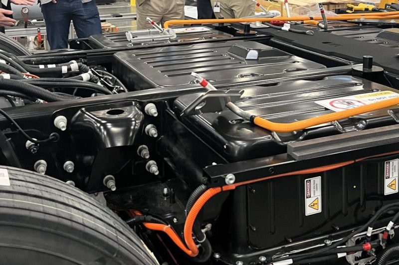 8 Best Car Batteries for Fleet Vehicles in 2026